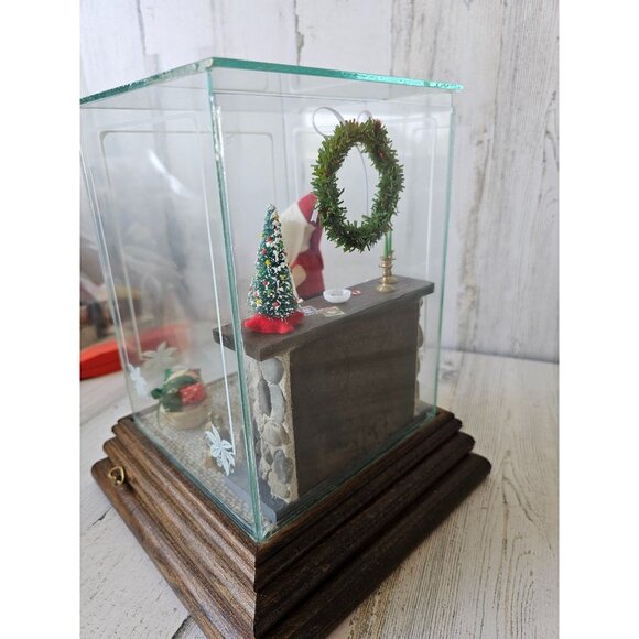 Vintage Santa Christmas scene chimney musical Wiseman diorama unique - Picture 6 of 10